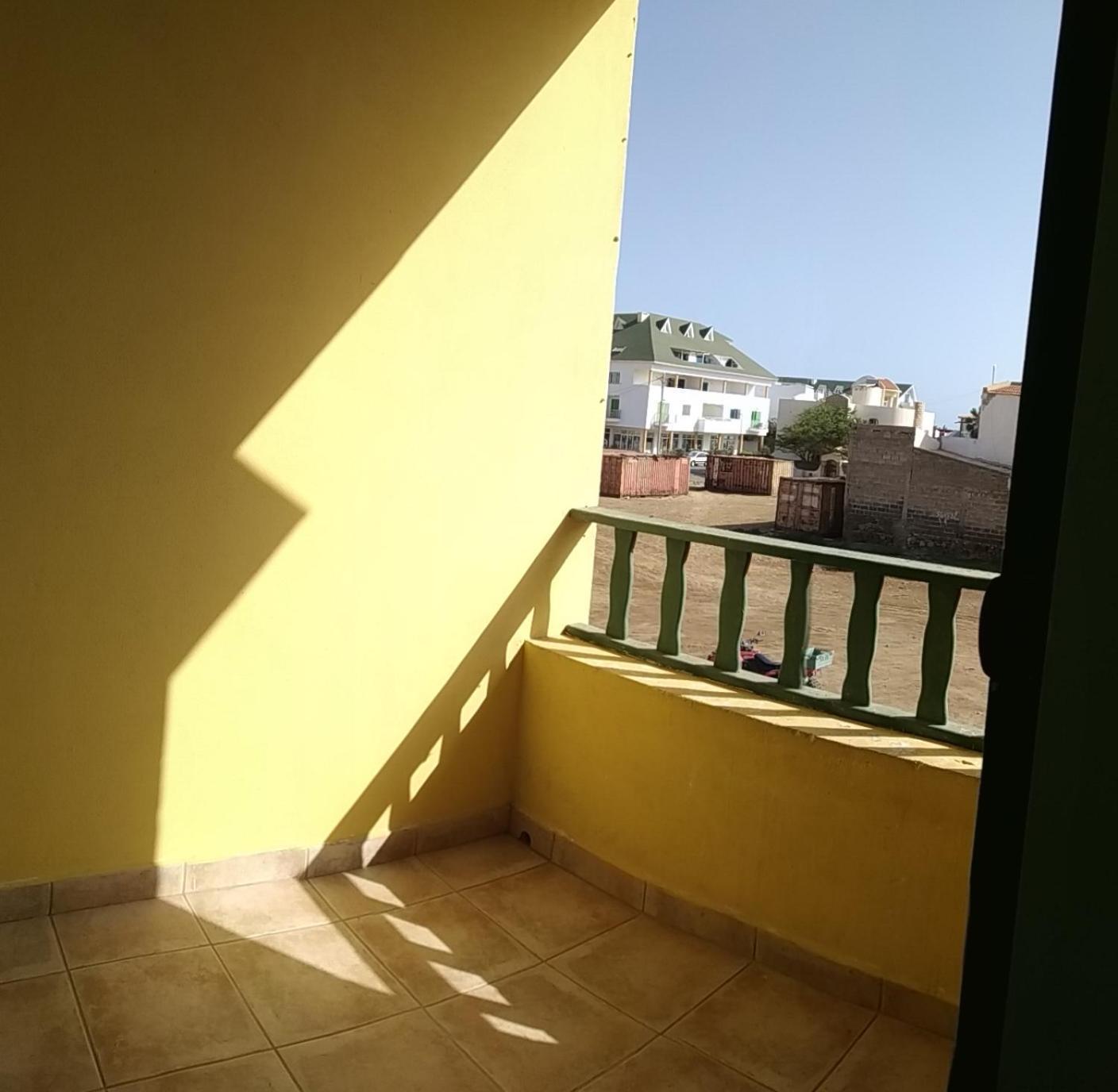 Capo Verde Vacanze Azalea Санта-Мария Экстерьер фото